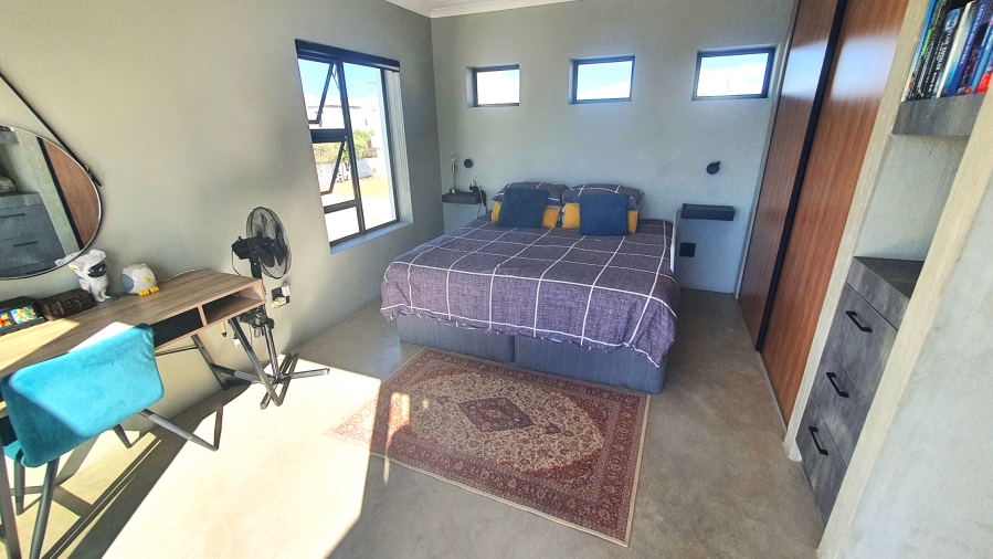 4 Bedroom Property for Sale in Shelley Point Western Cape